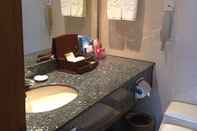 In-room Bathroom Redstar Culture