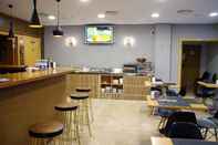 Quầy bar, cafe và phòng lounge Plazas Alaquas