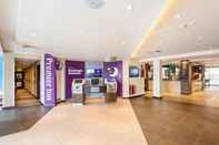 Lobby Premier Inn Banbury (M40, J11)