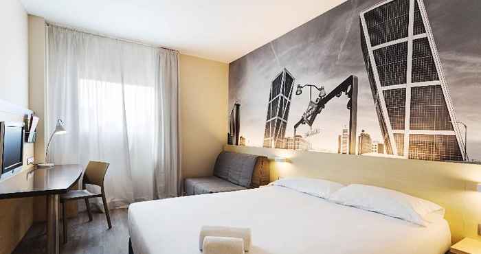 Bedroom B&B Hotel Madrid Aeropuerto T1 T2 T3