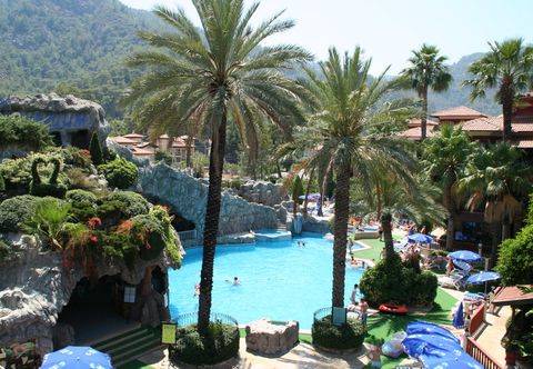 スイミングプール Grand Aquarium Apart