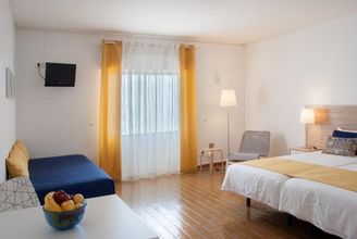 寝室 4 Sollagos Studios