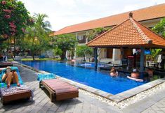 スイミングプール 4 Garden View Cottages