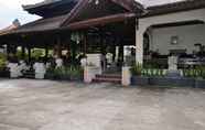 Exterior 7 Graha Resort Bali