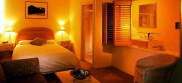 寝室 3 Quality Tiffins On The Park