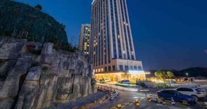 Lain-lain Crystal Orange Hotel Guiyang North Railway Station