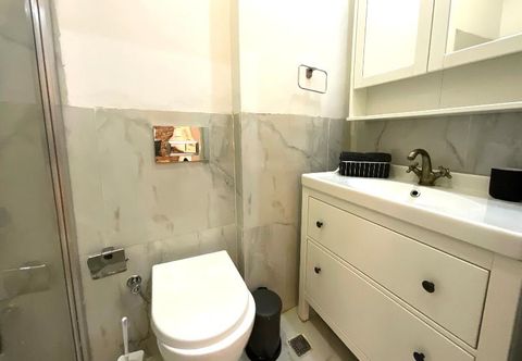 Others Kaira Apart 2