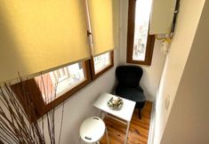 Others 7 Kaira Apart 2