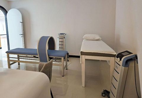 Others Cosmos Health Center By Medworld