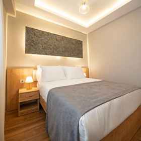 Zeymir Hotel 1, Hotel Yapı Kredi Cultural Center