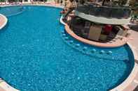 Kolam Renang Sunny Day Club