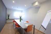 Ruangan Fungsional B&B Girona 2