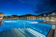 Swimming Pool Admiral Grand Hotel