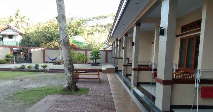 Others Hotel Pondok Rivana