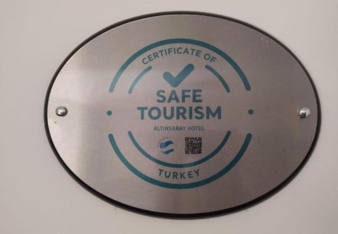 อื่นๆ Altinsaray