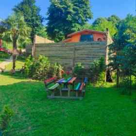 Sapanca Seker Bungalov1 , 飯店SF Abasıyanık Parkı