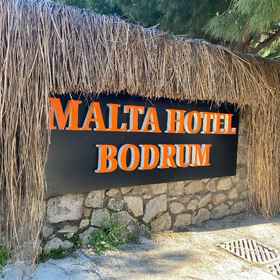 Malta Hotel Bodrum1 , 飯店Magi Beach