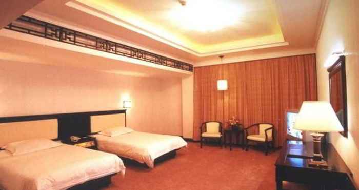 Kamar Tidur Regency Holiday Yangshuo