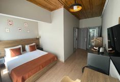 Others 7 ROCO Beyoglu