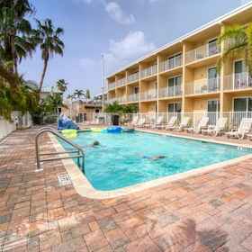 Treasure Island Hotel And Marina 1, Hotel Eckerd College