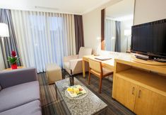 Others 3 Housez Suites and Apartments