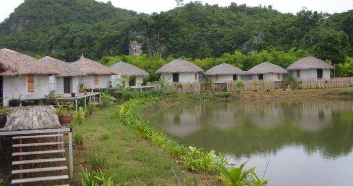 Bên ngoài Avartarn Miracles Hotel