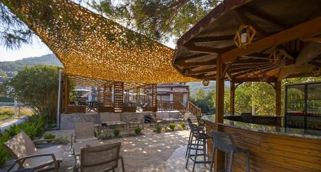 Others 2 Marvelous Hotel