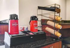 Others 3 Red Roof Downtown