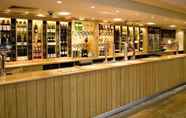 Bar, Kafe, dan Lounge 7 Premier Inn LON Heathrow Airport T2 & T3 (Bath Rd)