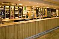Bar, Kafe dan Lounge Premier Inn LON Heathrow Airport T2 & T3 (Bath Rd)