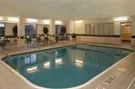 Swimming Pool Quality Suites Addison-Dallas