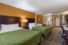 卧室 Quality Suites Addison-Dallas