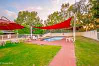 Swimming Pool Meninya Palms Moama