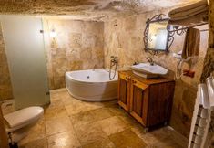 Others 6 Castle Suit Hotel