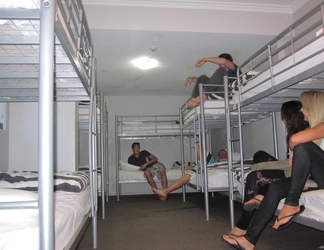 Bilik Tidur 2 Nomads Byron Bay (ex.Nomads Odyssey Backpackers)