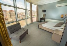 其他 5 216 Palace Suites