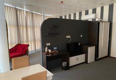 その他 6 216 Palace Suites