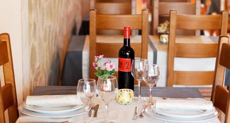 Lainnya 2 Son Marge Sl.l