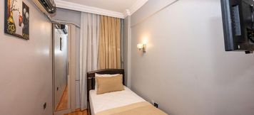 Others 2 Saray Hotel