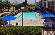 Swimming Pool 5 Quality Inn Fort Worth