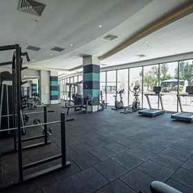 Alodger Sirius Town Kundu 1, Hotel Grand Park Lara Beach