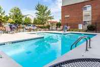 Swimming Pool Suburban Extended Stay (Kennesaw)