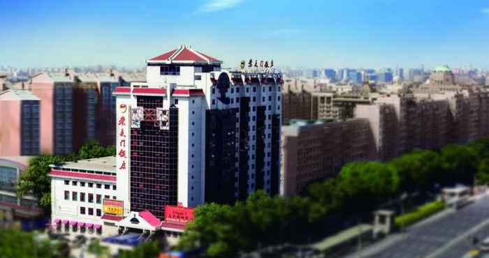 Nearby View and Attractions Chong Wen Men Hotel