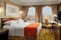 ห้องนอน Makkah Hotel
