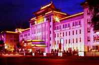 Exterior Friendship Palace