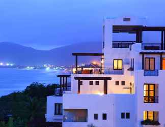 Bangunan 2 Aegean Conifer Suites Resort Sanya  by Preferred 