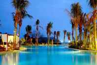 Kolam Renang Aegean Conifer Suites Resort Sanya  by Preferred 