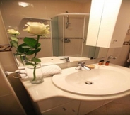 Phòng tắm bên trong 6 Villa Rustica Dalmatia Depadance