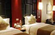 Kamar Tidur 4 KunTai Royal Hotel