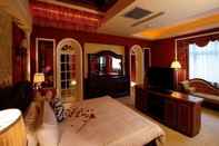 Bedroom Royalston 